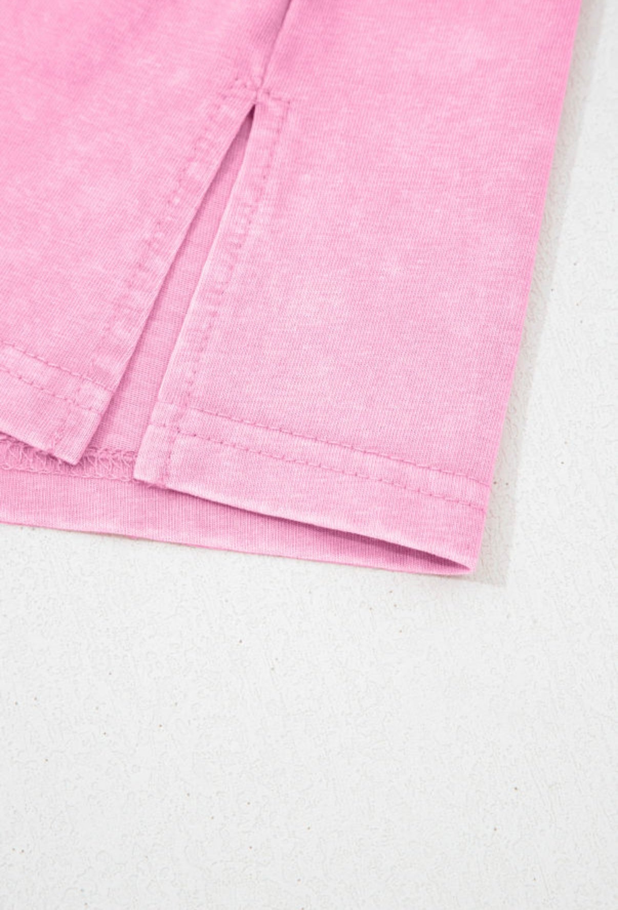 PINK CLOUD V NECK TEE